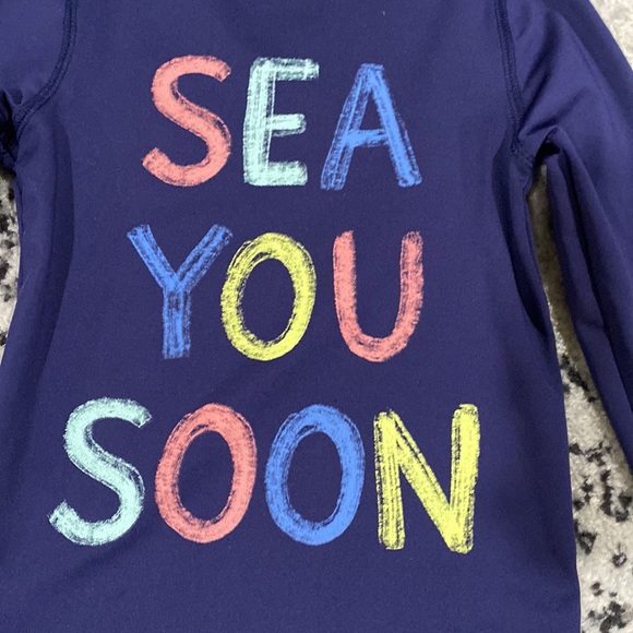 Cat & Jake Rash Guard - Picture 2 of 4